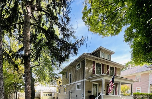 Lansing House | Central, Westside 4BD/2BT home with Huge extra lot. Pet Friendly. Long-term only