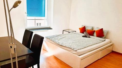 District 4 Apartment | Central Zurich Flats with Balcony Hilda Self CheckIn