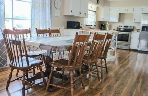 Rock Stream Cabin | Centrally Located Cottage Near Watkins Glen - FALLFEST