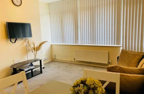 Canary Wharf Apartment | Centrally Located Near Canary Wharf. Perfect for Different Types of Vacation
