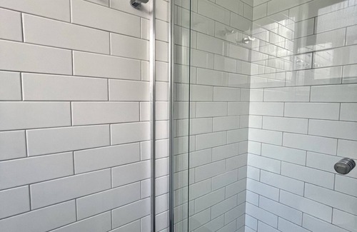 Falls Creek Apartment | Centrally located studio room ski in/ski out in normal snow conditions. Fab spot