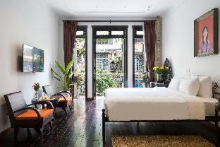 Hang Dao Apartment | Centraltique Downtown - Bespoke Colonial House Near Hoan Kiem Lake