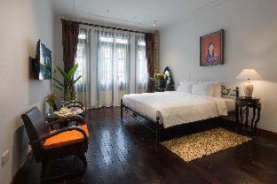 Hang Dao Apartment | Centraltique Downtown - Bespoke Colonial House Near Hoan Kiem Lake