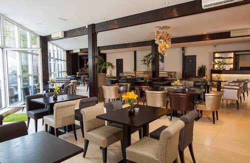 Muelheim Hotel | Centro Hotel Ayun Deluxe