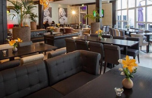 Muelheim Hotel | Centro Hotel Ayun Deluxe