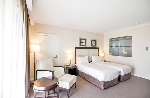 Traralgon Hotel | Century Inn