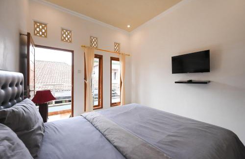 Dyanapura Hotel | Ceria Guesthouse Seminyak Mitra RedDoorz