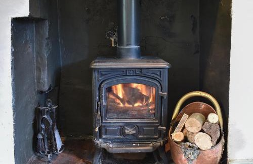 Dorchester House | Cerne Abbey Cottage