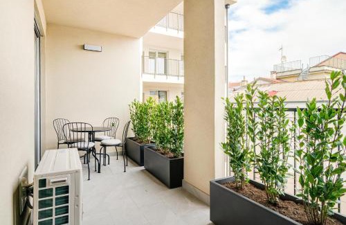 Villapizzone Apartment | Certosa District - Modern Flat & Free Box Parking