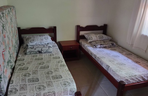 Jardim Primavera House | Chácara em Itupeva/sp, 4 Suítes, Piscina, Churrasqueira, Mini Campo a 70km de SP