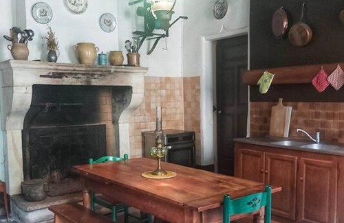 Hauterives House | Château de Barral