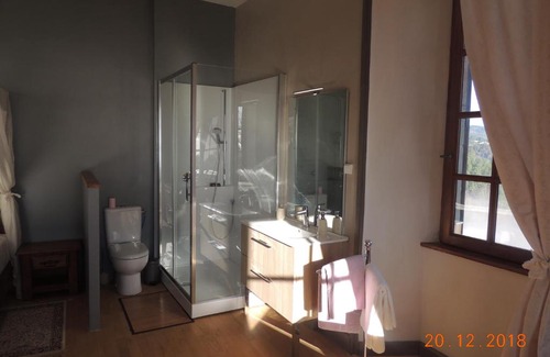 Montreal Bed & Breakfast | Château de Montréal