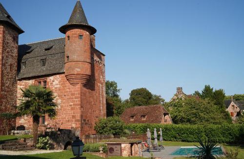 Collonges-la-Rouge House | Château de Vassinhac chambres d'hôtes Collonges la rouge