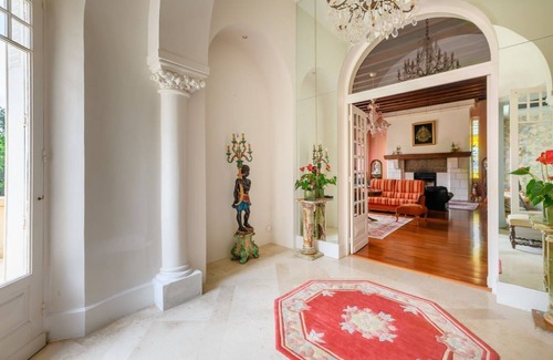 Lencloitre House | Château Picol - Vacation in a historic castle near Poitiers