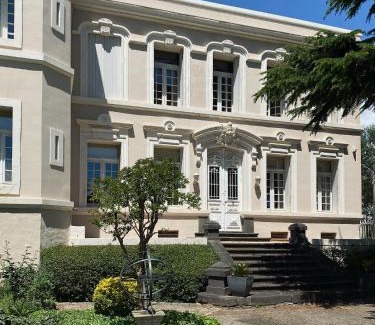 Saint-Marcel-sur-Aude House | Château Suite