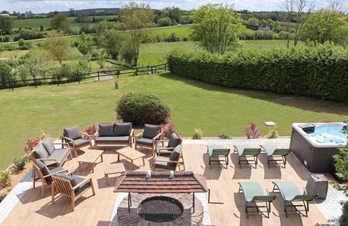 Saint-Germain-de-Clairefeuille House | Charmante longère avec spa, tennis privé et wifi en Normandie - FR-1-497-221