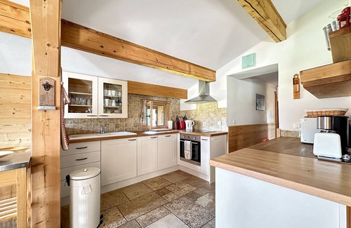 Les Carroz-d'Araches Ski Chalet | CH136 - Chalet Kimberley 7 pers. Centre village