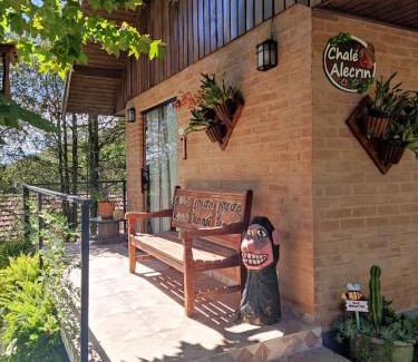 Recanto Araucaria House | Chalé Alecrin, lançamento em conforto e estilo!