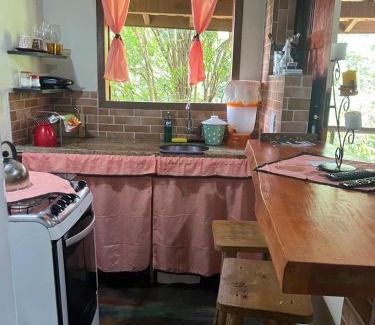 Lajinha House | Chalé da Flor