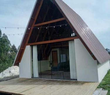 Palmeira Ski Chalet | Chalé Raio de Sol- Colônia Witmarsum