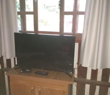 Lumiar Ski Chalet | CHALE e SUÍTE com Mimos Café Manhã