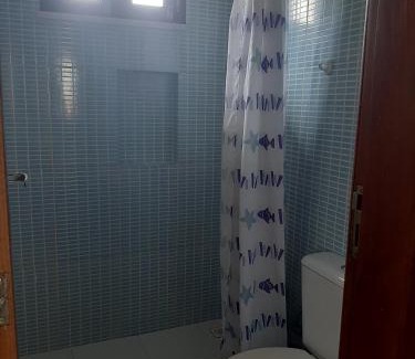 Pacatuba House | CHALE PERTO DA PRAIA COM DUAS SUITES E VARANDAO