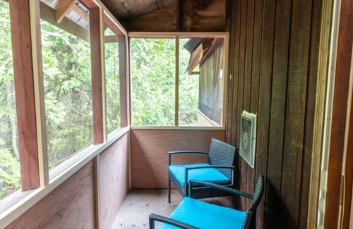 Havelock-Belmont-Methuen Ski Chalet | Chalet #12 - Two-Bedroom Suite