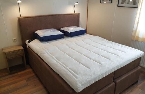 Sint-Annaland Ski Chalet | Chalet 128 Krabbenkreek