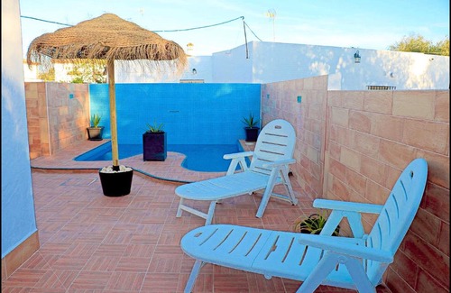 Conil de la Frontera Ski Chalet | Chalet 2 dormitorios con piscina privada
