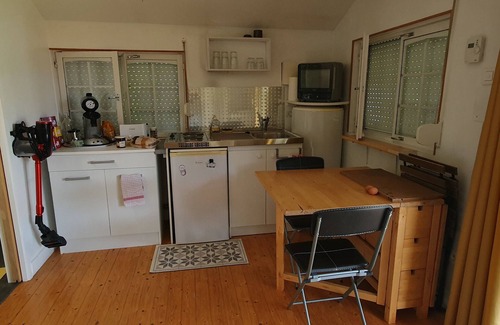 Jarnac Ski Chalet | Chalet '2 Pers Jarnac' with Private Terrace, Private Garden and Air Conditioning