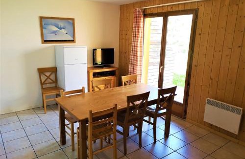 La Joue du Loup Ski Chalet | Chalet 3 pièces à La Joue du Loup avec parking, 7 personnes - FR-1-504-45