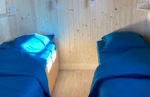 Le Fouilloux Other | Chalet 30m² avec Terrasse et Coffre-fort - API-1-52-557