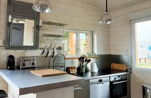 Gruissan Plage Ski Chalet | Chalet Beach - Chalets for 6 People