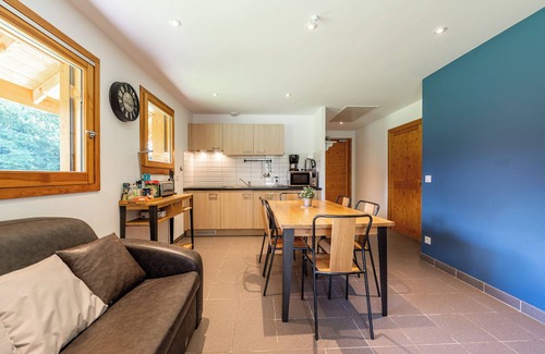 Faverges-Seythenex Ski Chalet | Chalet 'Belle Etoile - Val De Tamié' with Mountain View, Private Terrace and Wi-Fi