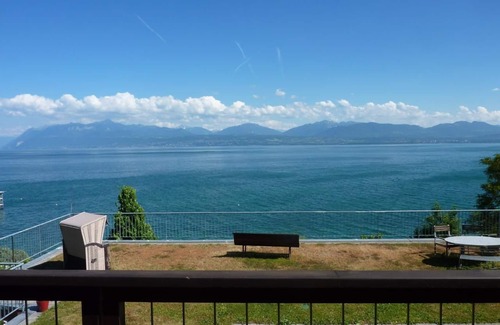 Saint-Prex Apartment | Chalet by the lake in St-Prex