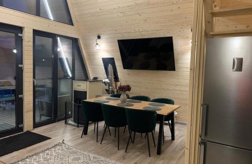 Dorna Candrenilor Ski Chalet | Chalet Charme Bucovina