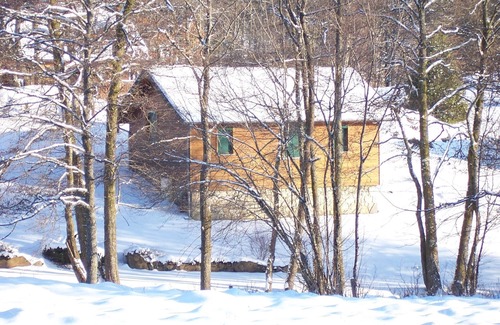 Saint-Genes-Champespe Ski Chalet | Chalet Chêne in the heart of the Parc des Volcans, close to the Sancy massif