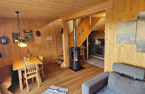 Bad Sankt Leonhard im Lavanttal Ski Chalet | CHALET CHESETTA Mountain hut at 1600m Sauna, outdoor whirlpool and balcony/terrace.