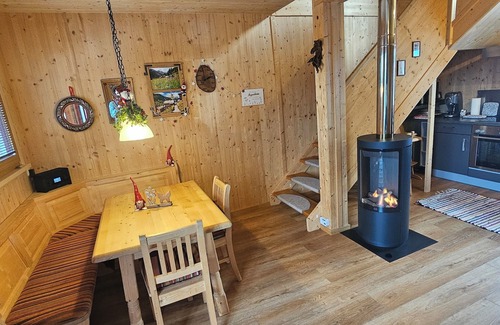 Bad Sankt Leonhard im Lavanttal Ski Chalet | CHALET CHESETTA Mountain hut at 1600m Sauna, outdoor whirlpool and balcony/terrace.