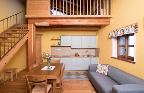 Marmora Ski Chalet | Chalet 'Civico 13' with Mountain View, Shared Garden and Wi-Fi