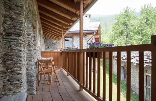 Marmora Ski Chalet | Chalet 'Civico 6 ' with Mountain View, Shared Garden and Wi-Fi