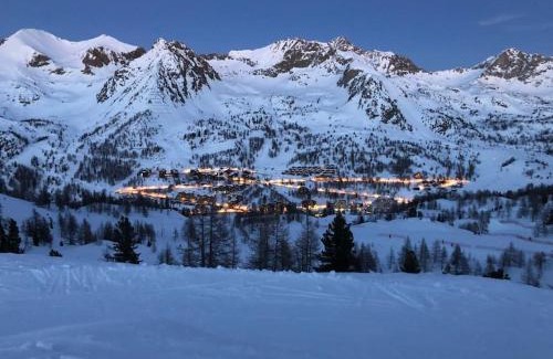 Isola Ski Chalet | Chalet confortable vue panoramique