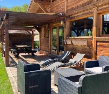 Chatillon-sur-Cluses Ski Chalet | Chalet Cosy avec terrasse plein sud, 2 chambres, au cœur de la Haute-Savoie