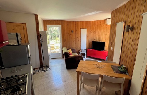 Barjols Ski Chalet | Chalet Dans Plusieurs Hectares de Nature Avec Piscine Privée