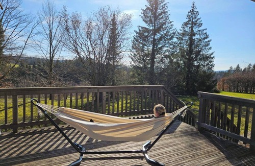 Marigny Ski Chalet | Chalet de Charme -100m² - Gîtes les 4 saisons - Lac de Chalain