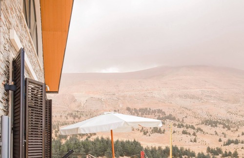 Al Arz Ski Chalet | Chalet de Charme, Cedar, Lebanon, Balcony Floor