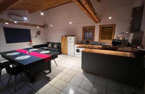 Youx Ski Chalet | Chalet des Anges