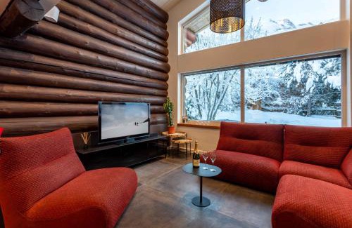 Chamonix-Mont-Blanc Ski Chalet | Chalet des Cimes - Chamonix All Year