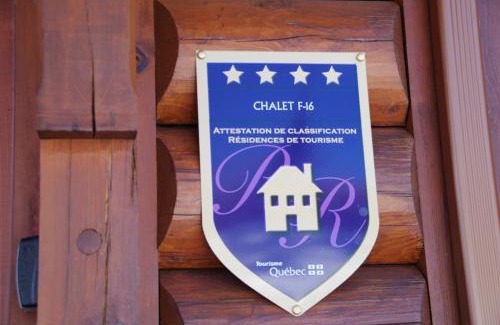 Lac Superieur Village Ski Chalet | Chalet F116 Mont-Tremblant Nord