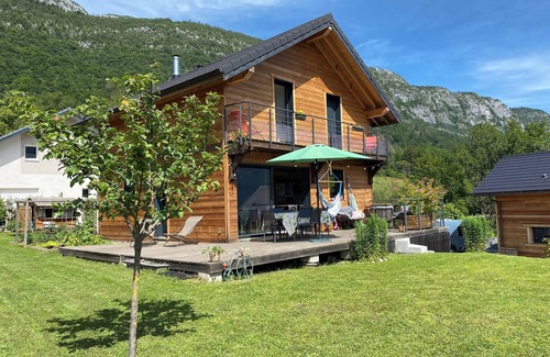 Lathuile Ski Chalet | Chalet Familial 6-8 Personnes